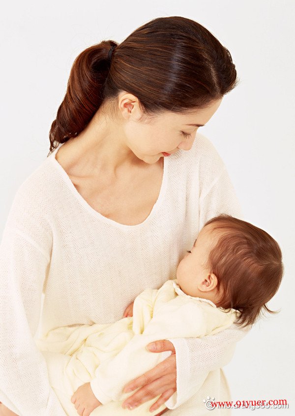 最有效的催奶方法盘点 宝宝的吮吸才是最佳催奶的方法