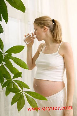 怀孕需知 孕妇羊水过多的原因